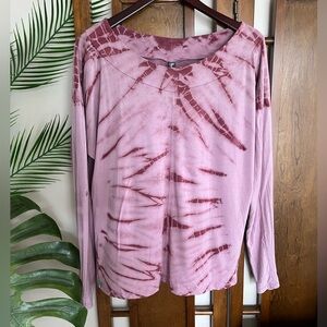 EUC Tie-Dye Dolman Long Sleeve Top